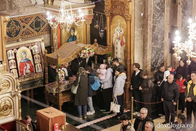 Denia Acatistului Bunei Vestiri la Catedrala mitropolitană din Iași