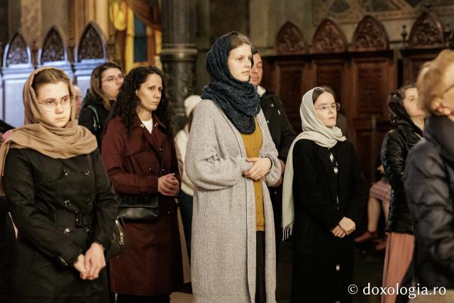 Denia Acatistului Bunei Vestiri la Catedrala mitropolitană din Iași