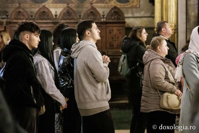 Denia Acatistului Bunei Vestiri la Catedrala mitropolitană din Iași