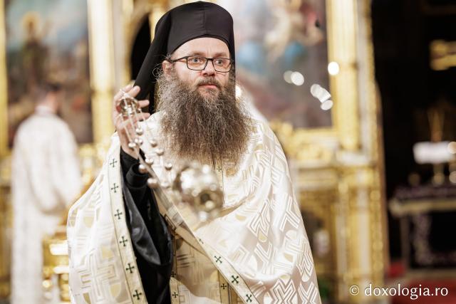 Denia Acatistului Bunei Vestiri la Catedrala mitropolitană din Iași