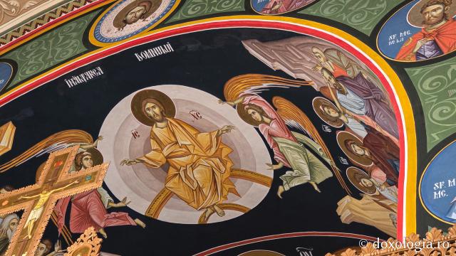 Mănăstirea Brazi – lăcaș de rugăciune și închinare la moaștele Sfântului Sfințit Mucenic Teodosie