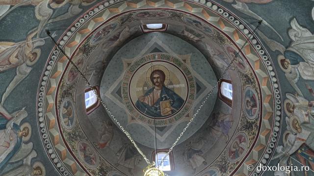 Mănăstirea Brazi – lăcaș de rugăciune și închinare la moaștele Sfântului Sfințit Mucenic Teodosie