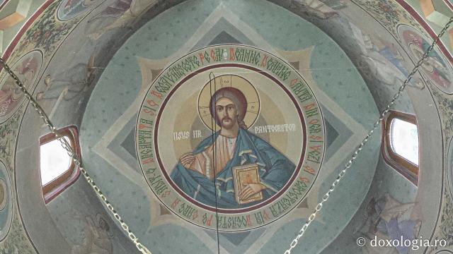 Mănăstirea Brazi – lăcaș de rugăciune și închinare la moaștele Sfântului Sfințit Mucenic Teodosie