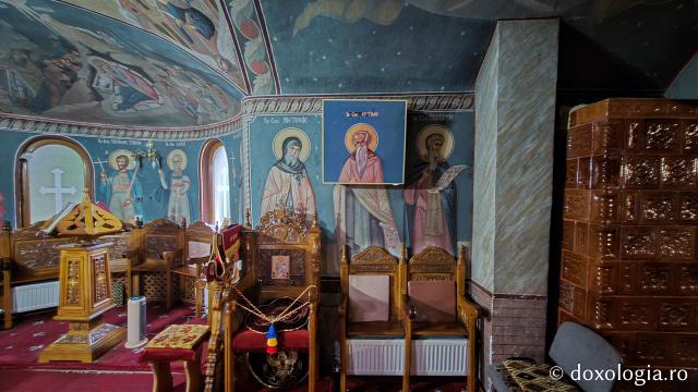 Mănăstirea Brazi – lăcaș de rugăciune și închinare la moaștele Sfântului Sfințit Mucenic Teodosie