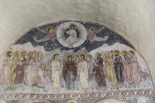 Veșmântul pictural al bisericii vechi de la Mănăstirea Râmeț