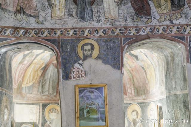 Veșmântul pictural al bisericii vechi de la Mănăstirea Râmeț