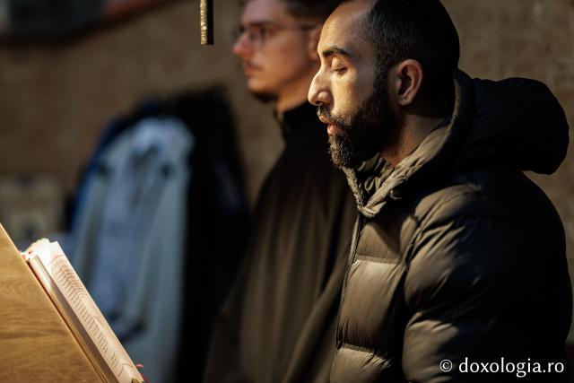 Sfânta Liturghie din Joia Mare la Parohia „Sf. Maxim Mărturisitorul - Sf. Grigorie Palama” Copou