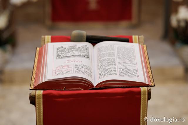 Sfânta Liturghie din Joia Mare la Parohia „Sf. Maxim Mărturisitorul - Sf. Grigorie Palama” Copou