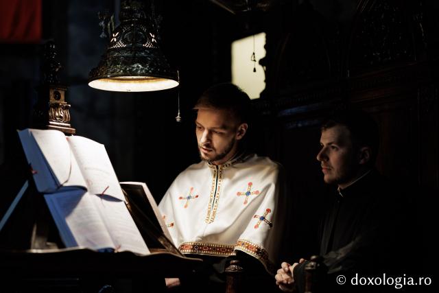 (Foto) Prohodul Domnului la Catedrala Mitropolitana din Iași – 2026