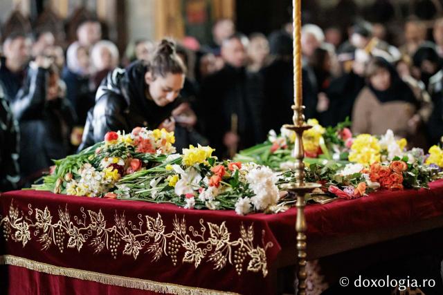 (Foto) Prohodul Domnului la Catedrala Mitropolitana din Iași – 2026