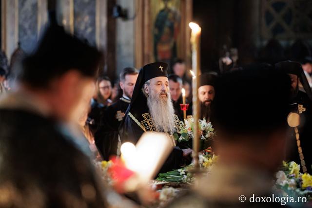 (Foto) Prohodul Domnului la Catedrala Mitropolitana din Iași – 2026