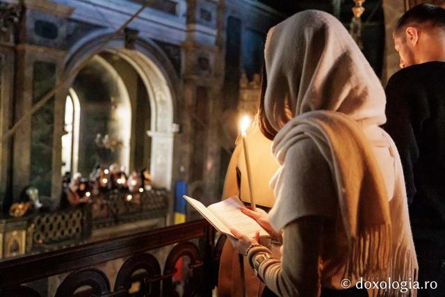 (Foto) Prohodul Domnului la Catedrala Mitropolitana din Iași – 2026