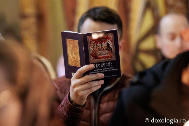 (Foto) Prohodul Domnului la Catedrala Mitropolitana din Iași – 2026