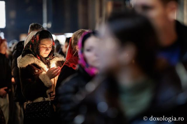 (Foto) Prohodul Domnului la Catedrala Mitropolitana din Iași – 2026