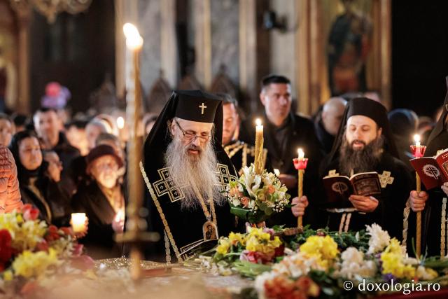 (Foto) Prohodul Domnului la Catedrala Mitropolitana din Iași – 2026