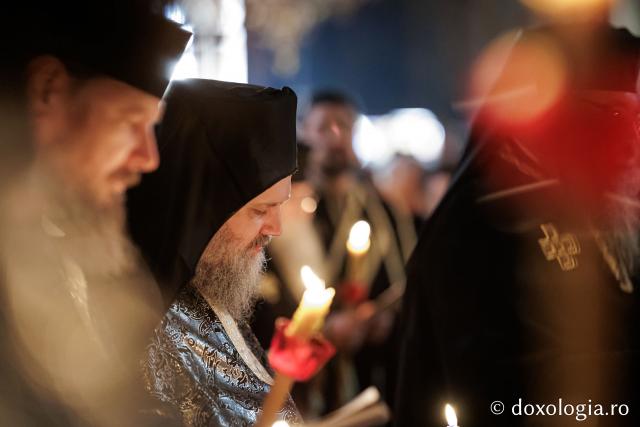 (Foto) Prohodul Domnului la Catedrala Mitropolitana din Iași – 2026