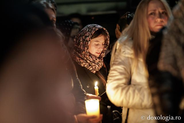 (Foto) Prohodul Domnului la Catedrala Mitropolitana din Iași – 2026