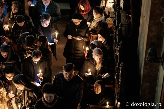 (Foto) Prohodul Domnului la Catedrala Mitropolitana din Iași – 2026