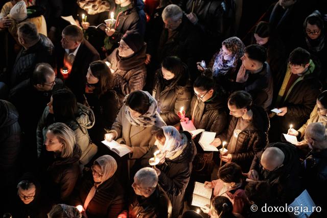 (Foto) Prohodul Domnului la Catedrala Mitropolitana din Iași – 2026