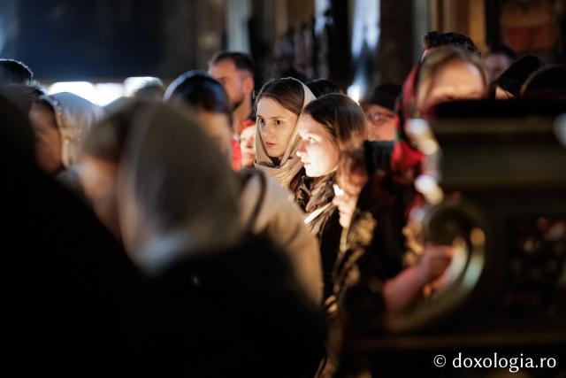 (Foto) Prohodul Domnului la Catedrala Mitropolitana din Iași – 2026