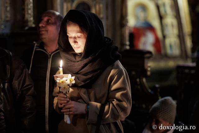 (Foto) Prohodul Domnului la Catedrala Mitropolitana din Iași – 2026
