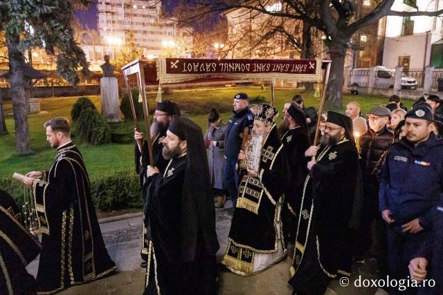 (Foto) Prohodul Domnului la Catedrala Mitropolitana din Iași – 2026