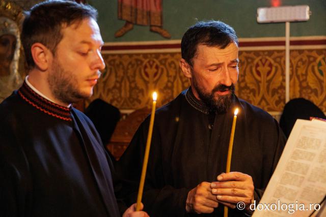 Marea Luni la Mănăstirea Almaș din județul Neamț