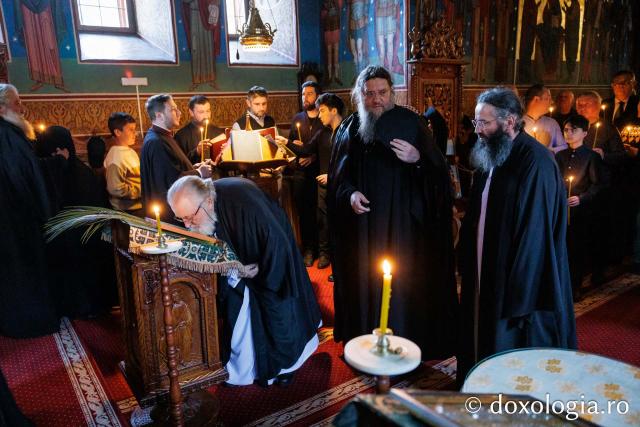 Marea Luni la Mănăstirea Almaș din județul Neamț