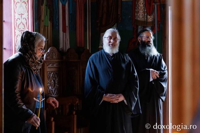 Marea Luni la Mănăstirea Almaș din județul Neamț