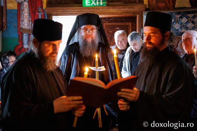 Marea Luni la Mănăstirea Almaș din județul Neamț