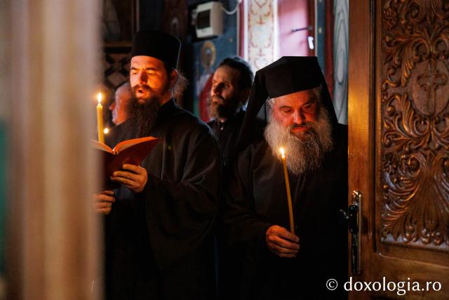 Marea Luni la Mănăstirea Almaș din județul Neamț