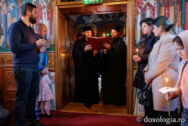 Marea Luni la Mănăstirea Almaș din județul Neamț