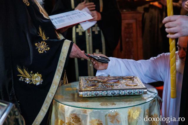 Marea Luni la Mănăstirea Almaș din județul Neamț