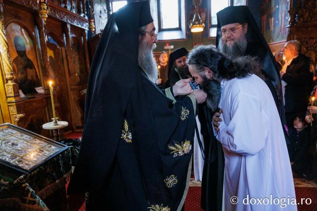 Marea Luni la Mănăstirea Almaș din județul Neamț