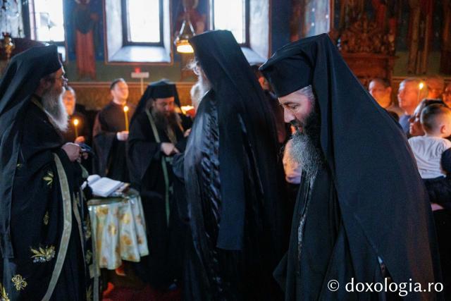 Marea Luni la Mănăstirea Almaș din județul Neamț