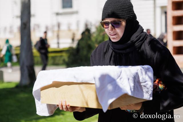 Moaștele Sfintei Mărturisitoare Blandina de la Iași au fost deshumate