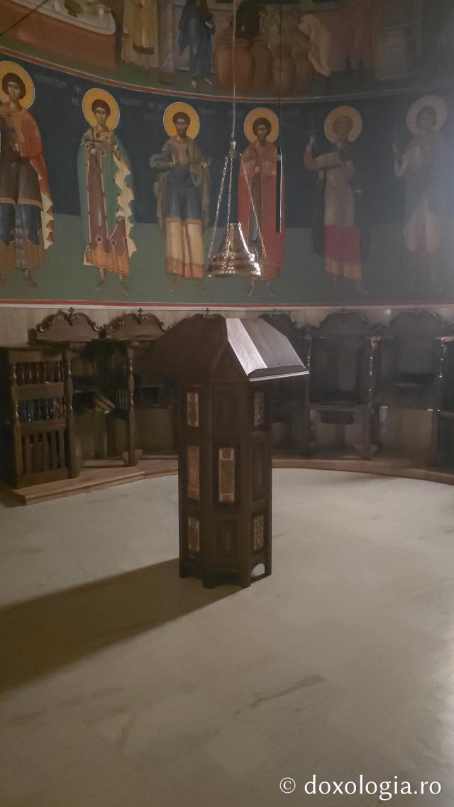 Mănăstirea „Martirii Neamului” Muncel