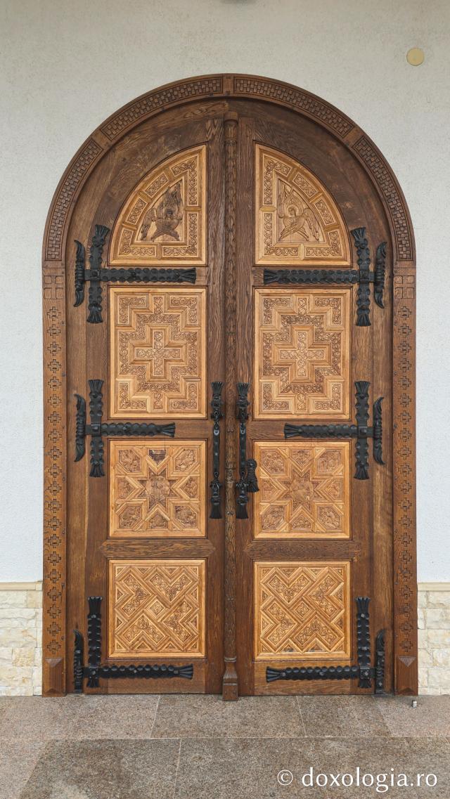 Mănăstirea „Martirii Neamului” Muncel