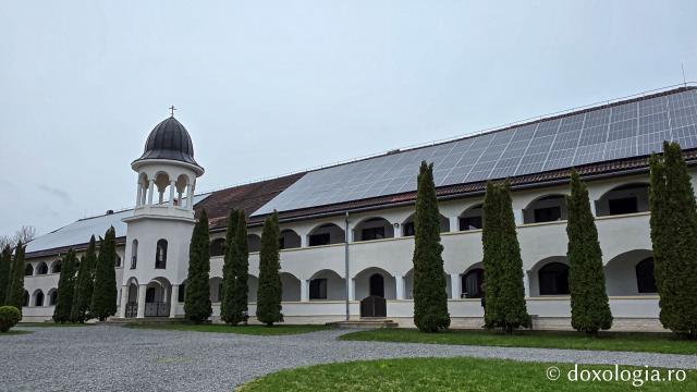 Mănăstirea „Martirii Neamului” Muncel