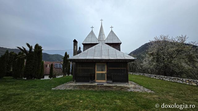 Mănăstirea „Martirii Neamului” Muncel