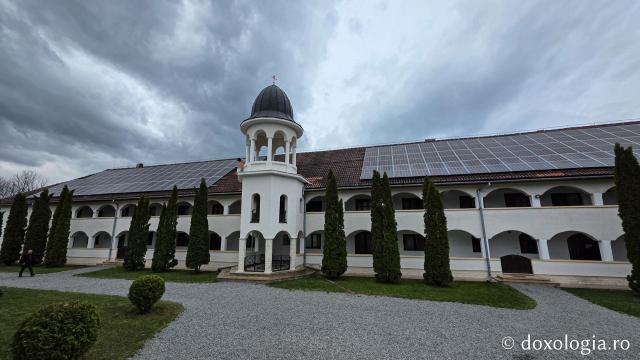 Mănăstirea „Martirii Neamului” Muncel