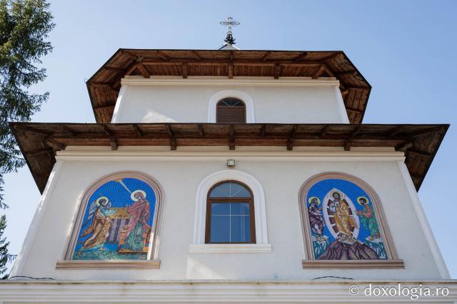 (Foto) Mănăstirea Durău, în așteptarea proclamării locale a canonizării Sfintei Mavra