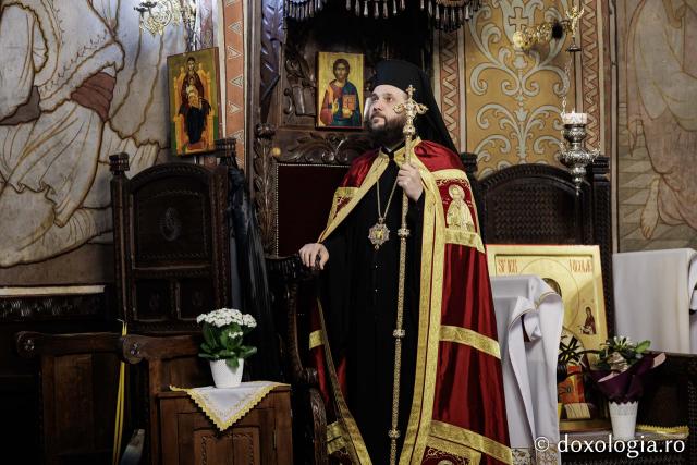 Priveghere la Mănăstirea Durău
