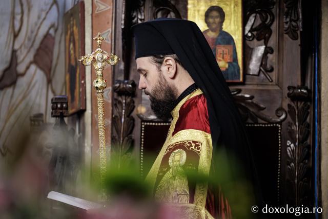 Priveghere la Mănăstirea Durău