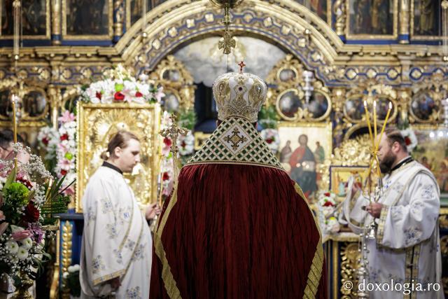Priveghere la Mănăstirea Durău