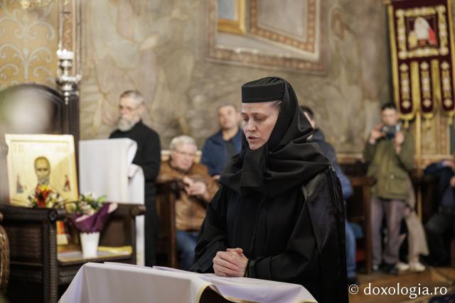 Priveghere la Mănăstirea Durău
