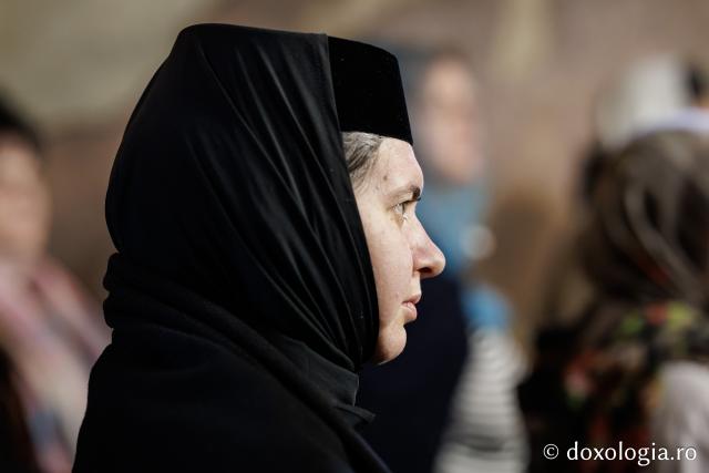 Priveghere la Mănăstirea Durău
