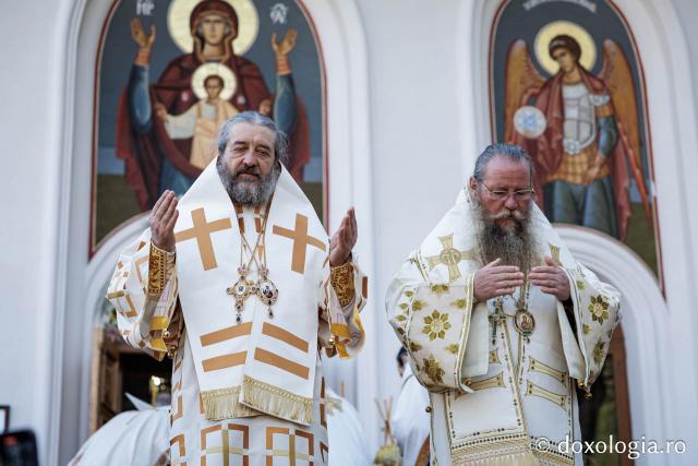 Sfânta Liturghie cu ocazia proclamării locale a canonizării Sfintei Cuvioase Mavra de pe Ceahlău