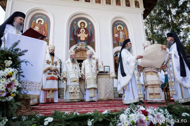 (Foto) Proclamarea locală a canonizării Sfintei Cuvioase Mavra de pe Ceahlău