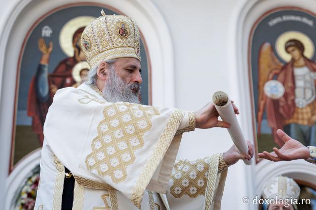 (Foto) Proclamarea locală a canonizării Sfintei Cuvioase Mavra de pe Ceahlău